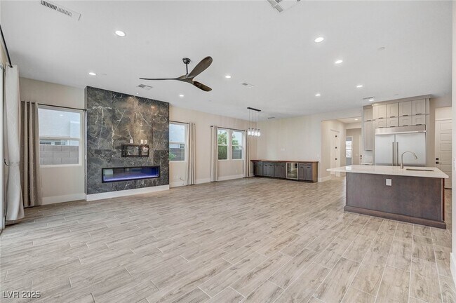 Photo - 3395 Stone View Ave