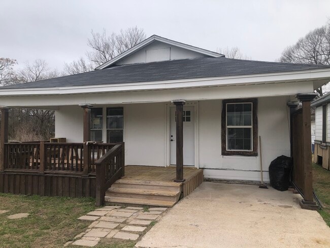 Photo - 1024 Willis St