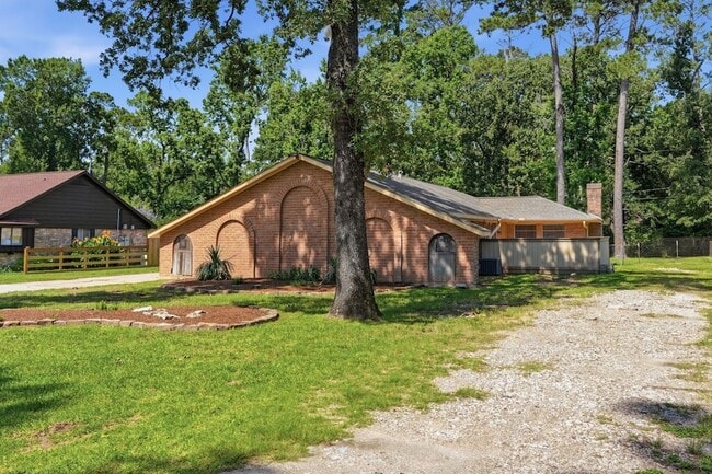 Photo - 25611 Timberlane Dr