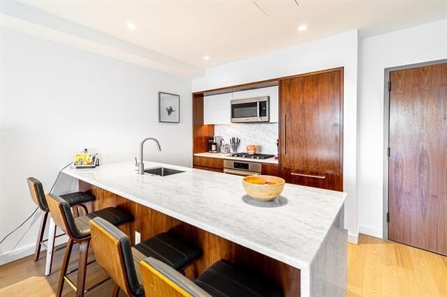 Photo - 75 Park Ln S Unit 406