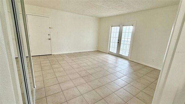 Photo - 415 Wymore Rd Condo Unit 201