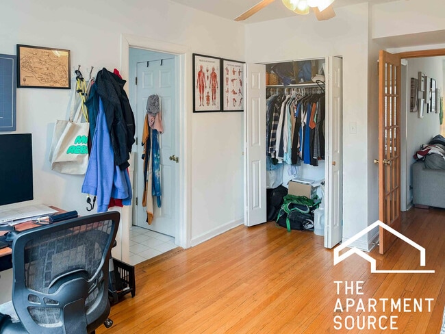 Photo - 4921 N Hermitage Ave Unidad 1