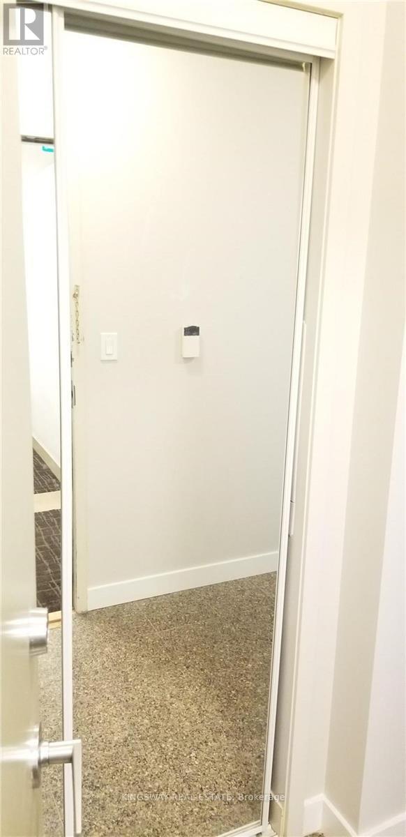 Photo - 3 Navy Wharf Ct Unité 202