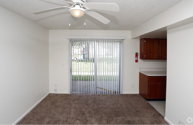 Kingston Green Apartments