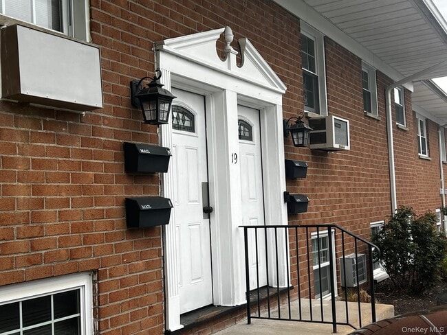 Photo - 19 Alpine Dr Unit F