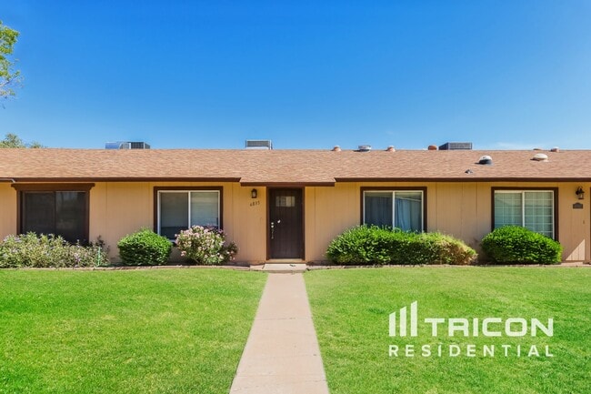 Building Photo - 6035 N 31st Ave