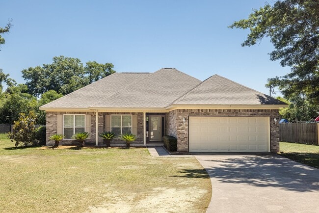 Building Photo - 203 Hayne Dr
