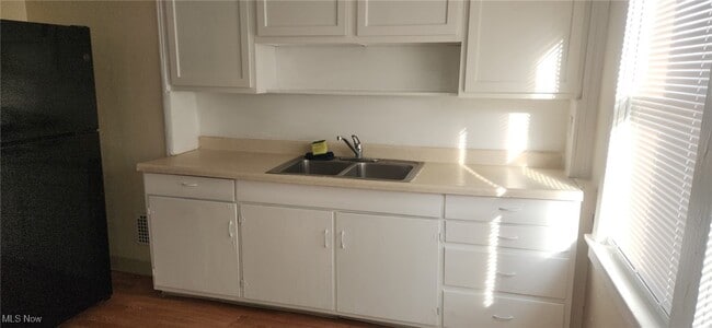 Photo - 3943-3947-3947 Riley Ave