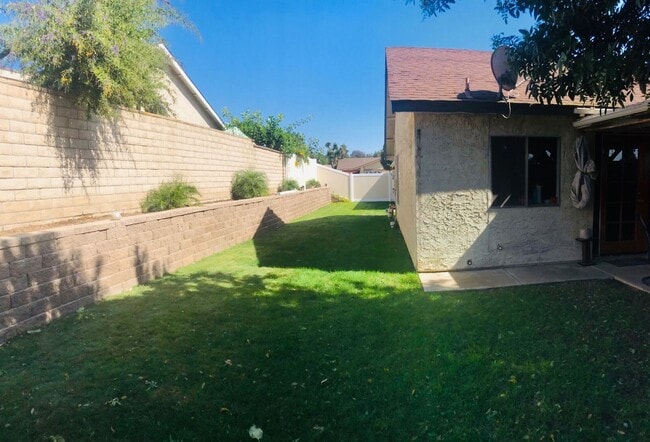 Photo - Unbeatable Charm in Camarillo's Colony House