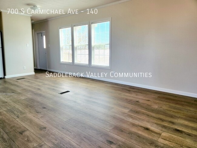 Photo - 700 S Carmichael Ave