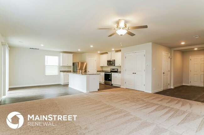 Photo - 724 Cider Ml Wy