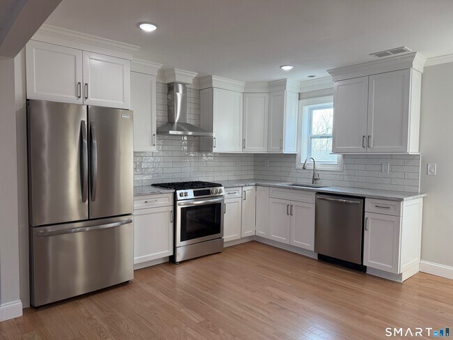 Photo - 37 Brainerd Rd