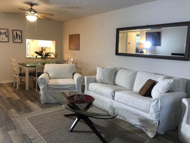 Building Photo - 9826 Marina Blvd Unit 1023 Rental
