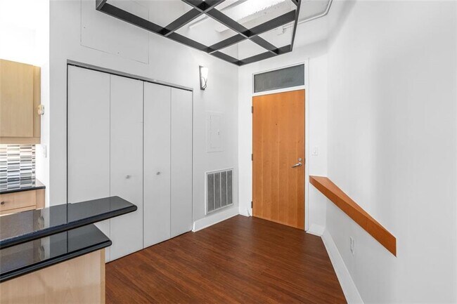 Photo - 805 Peachtree St NE Unit 603