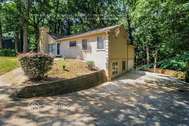 Photo - 5067 Cavalier Dr SE