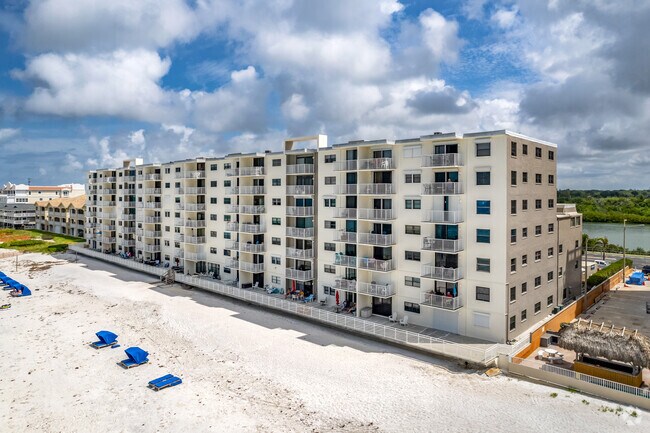 Photo - Gulf Shores Condominium