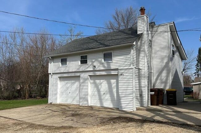 Photo - 1121 8th Ave