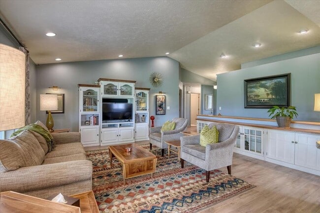 Photo - Central Valley 3 Bedroom Home with Finished Basement