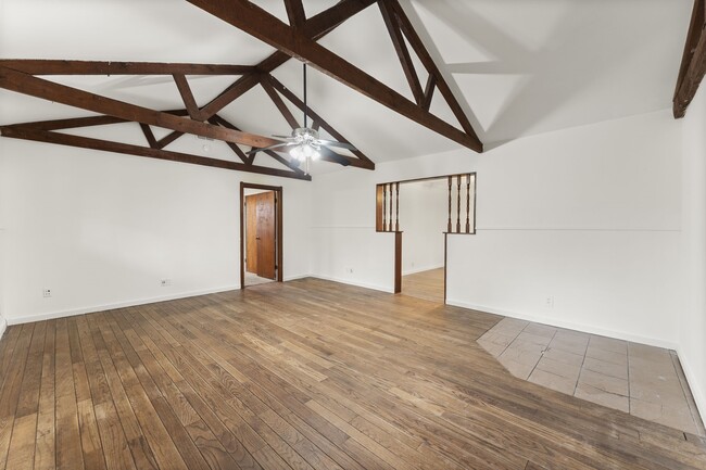 Photo - 26789 Hanna Rd