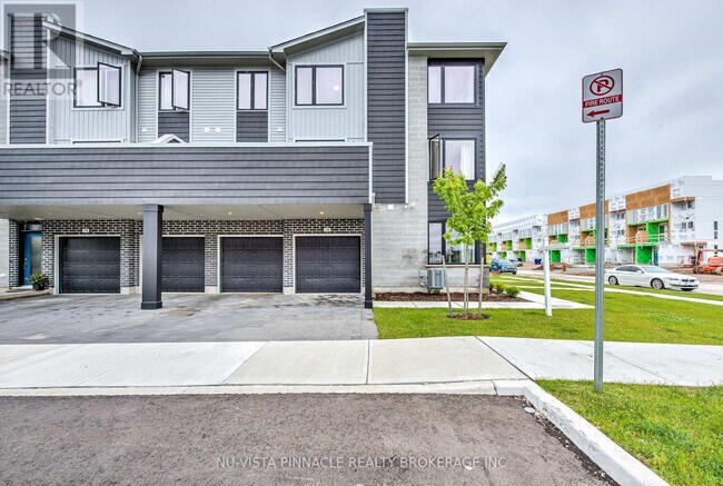 Photo - 177 Edgevalley Rd