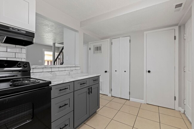 Photo - The Vistas Apartment Homes