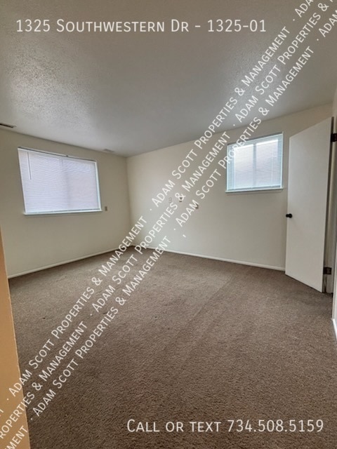 1325 Southwestern Dr Unit 1325-01