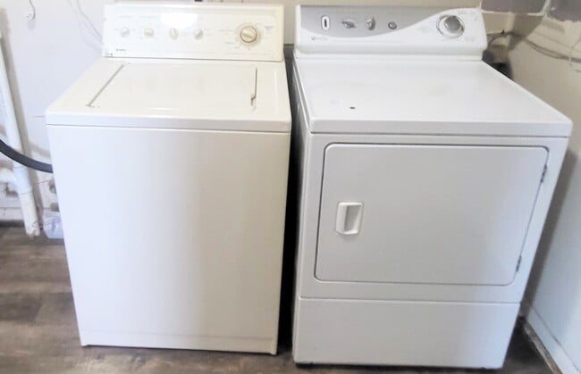 Photo - 1127 Pemberton Dr