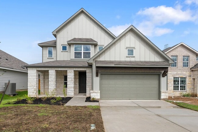 4 Bed, 3.5 Bath. 2558 sqft. Pet friendly. - 4 Bed, 3.5 Bath. 2558 sqft. Pet friendly. House