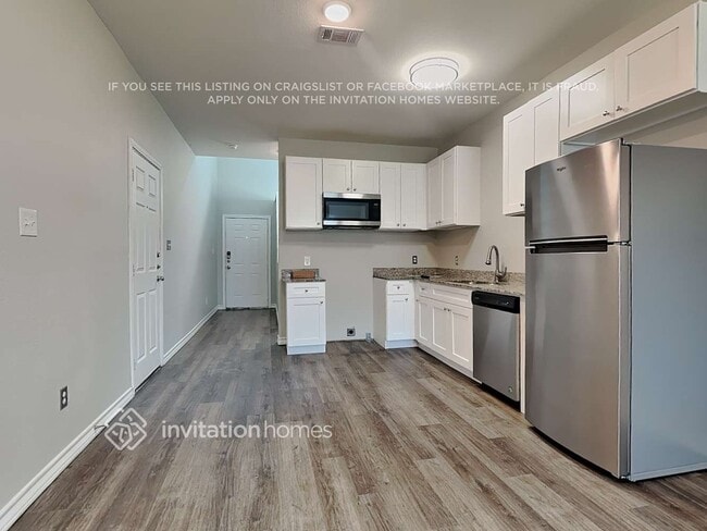 Photo - 1944 Melrose St