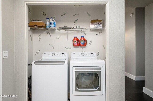 Photo - 19777 N 76th St Unidad Apt 3229