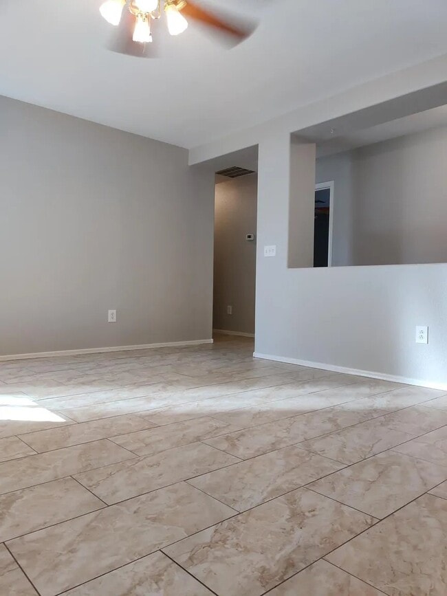Photo - 3283 S Bowman Rd