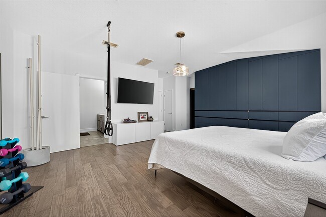 Photo - 10021 Hillside Bayou Dr