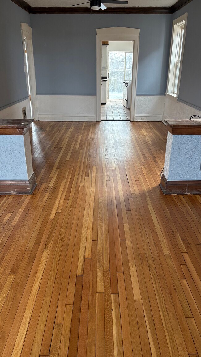 Photo - 4554 Morganford Rd Unit 2FL