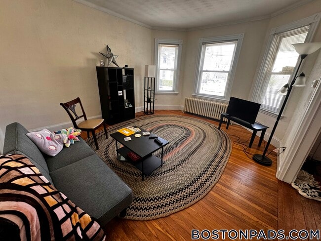 Photo - 75 Elmira St