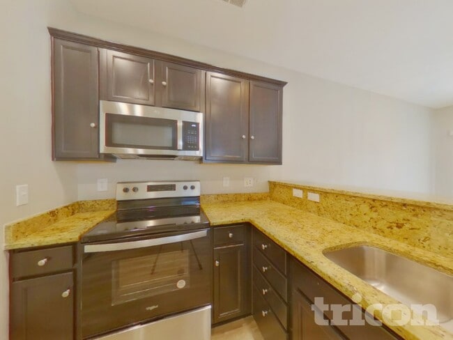 Photo - 234 Chestnut Oak Ln