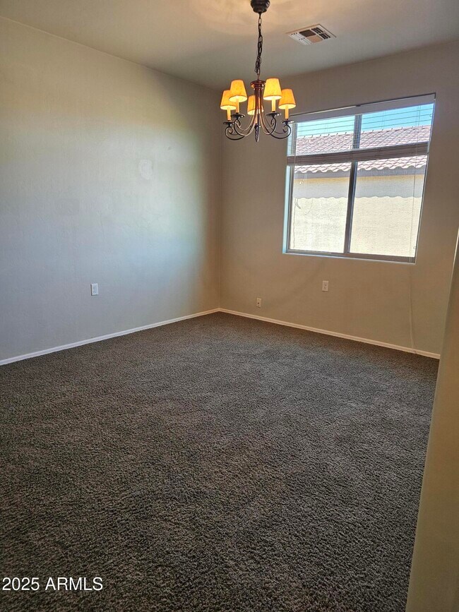 Photo - 1579 W Cottonwood Blfs Dr