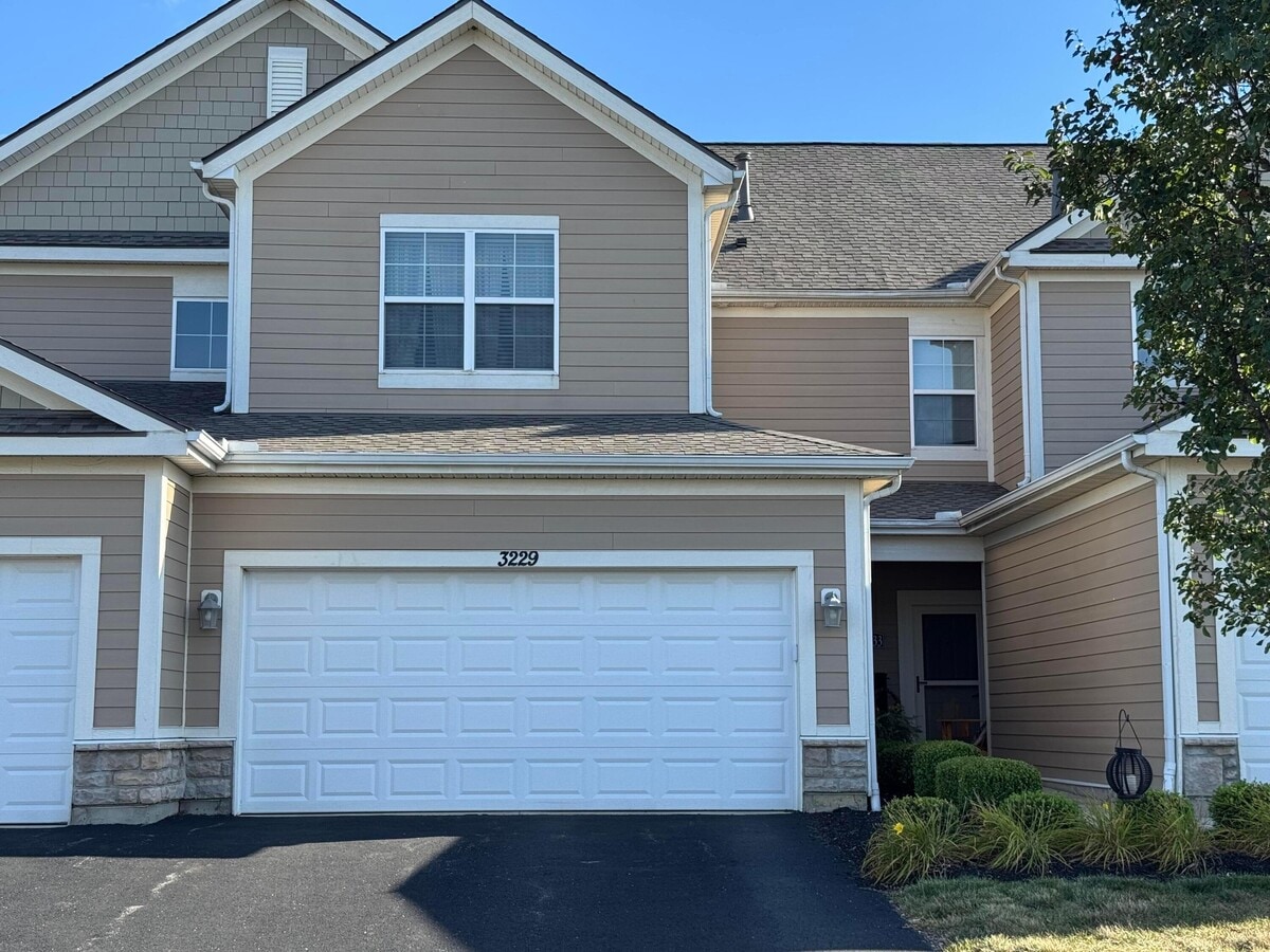 Photo - 3229 Rossmore Cir