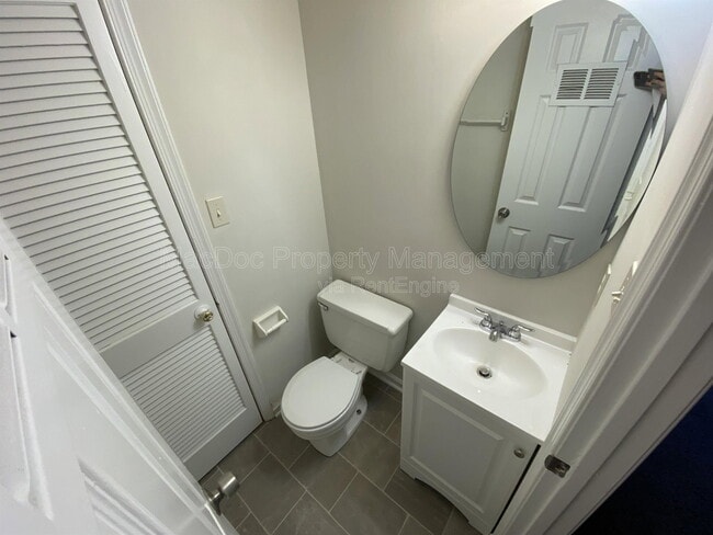 Photo - 14 Manchester Ct