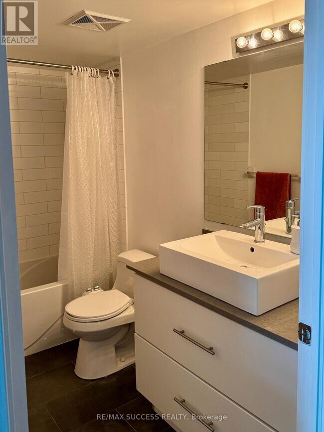 Photo - 1171 Queen St W Unit 1605