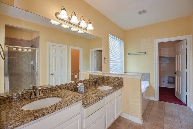 Photo - 25203 Oak Villa Dr
