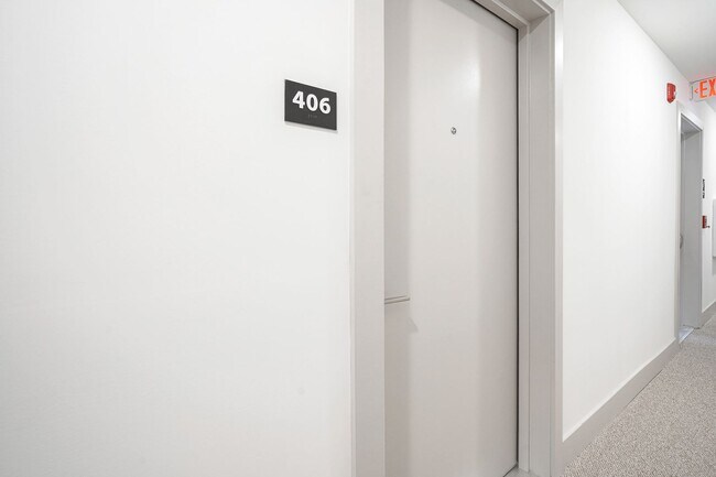 Photo - 2654 Coral St Unidad 09