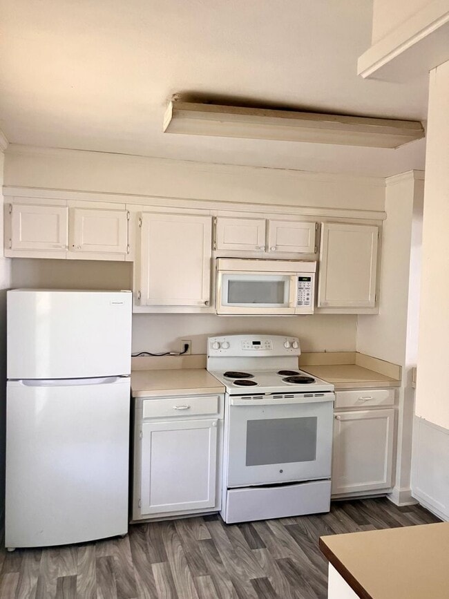 Photo - Eagle Lake Shore Unit #2