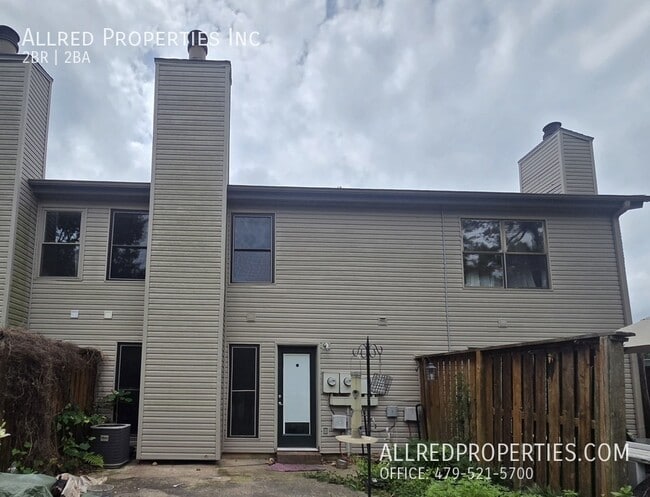 Photo - 2588 E Sweetbriar Dr