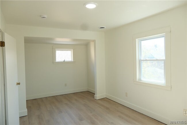 Photo - 51 Days Park