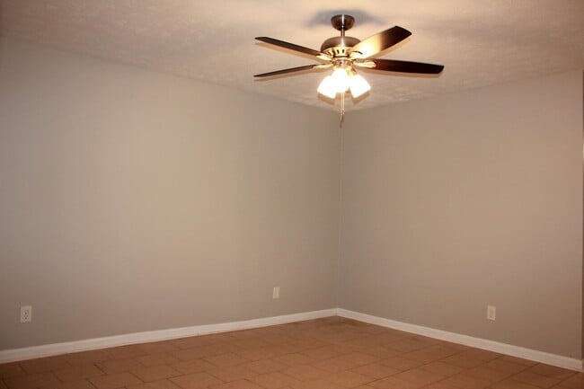Photo - 4237 Dejohns Way Unit 1