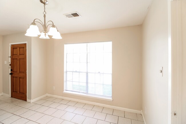 Photo - 946 Beachcomber Ln