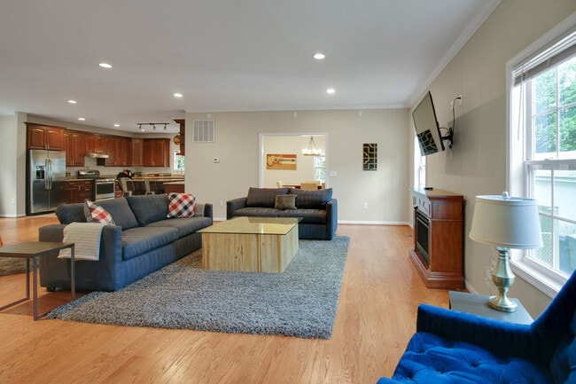 Photo - 6799 Wilson Blvd Unidad ID1395514P