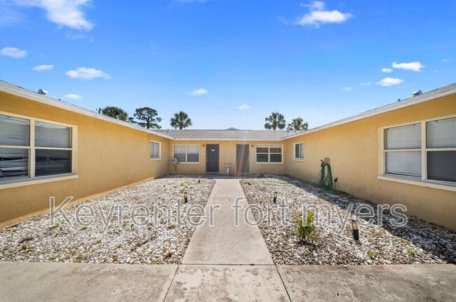 Building Photo - 13401 Pine Needle Ln