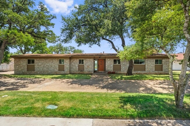 Photo - 6501 Mesa Dr