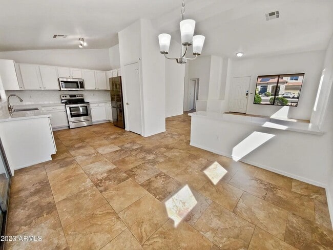 Photo - 15877 W Statler St